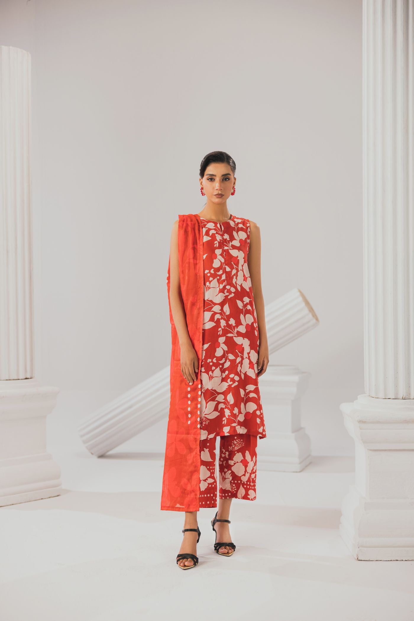 3 Piece Unstitched Printed Lawn Suit (Kahraman)